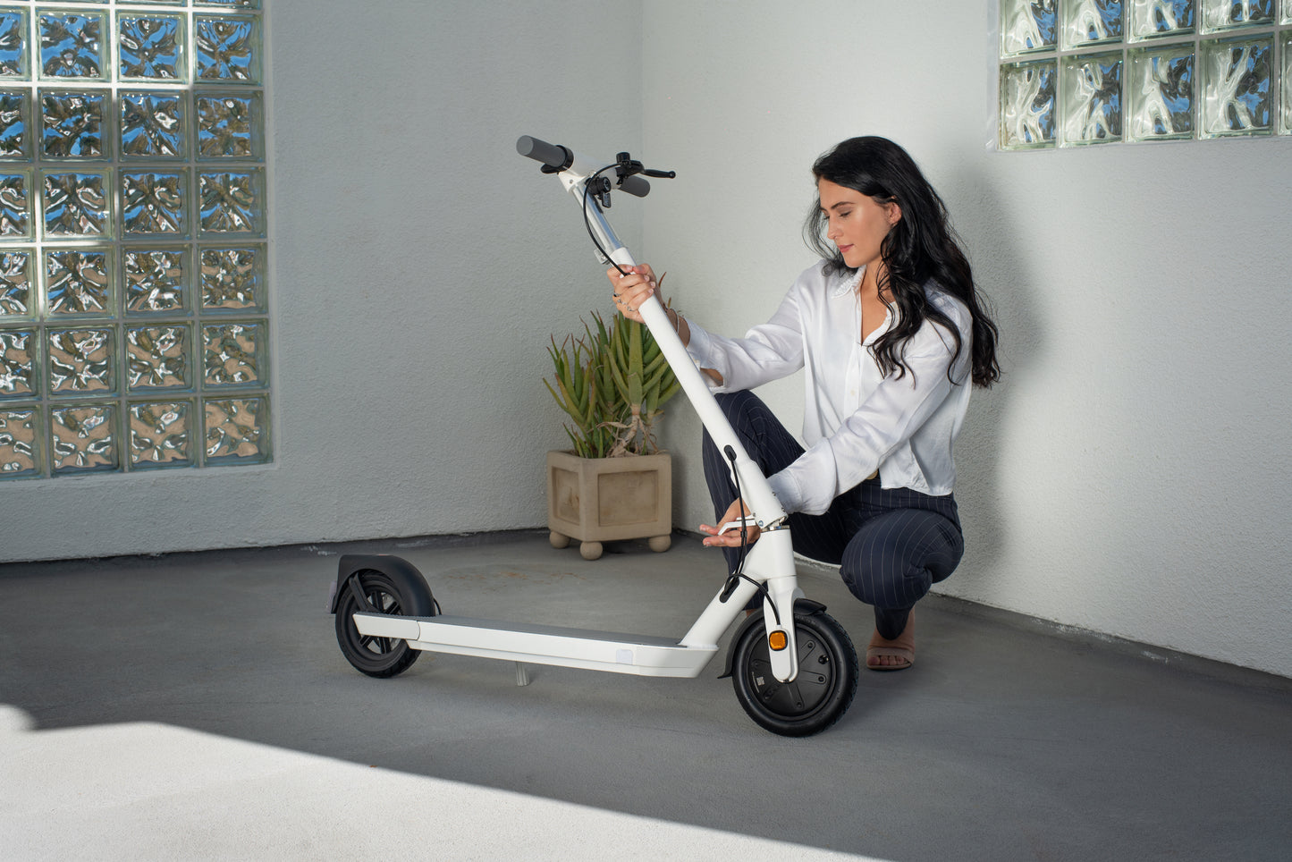 OKAI Neon ES20 E-Scooter